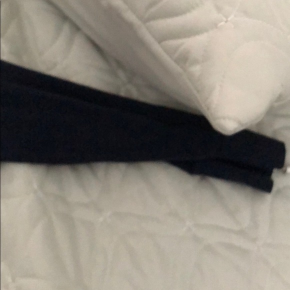 hol lister crop top - Picture 3 of 4